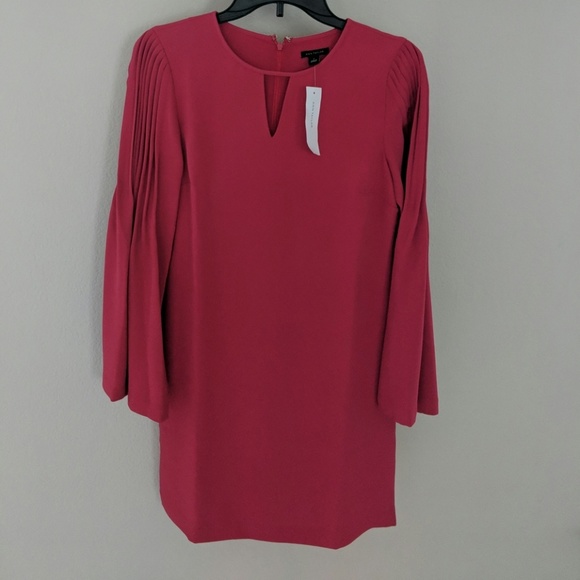 Dress - Picture 2 of 6